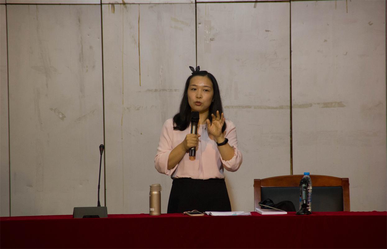 C:\Documents and Settings\Administrator\桌面\zhoulilaoshi.JPG C:\Documents and Settings\Administrator\桌面\zhoulilaoshi.JPG